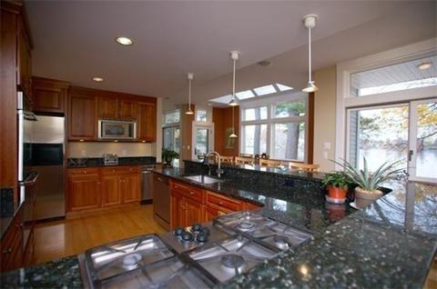 100 Lakeside Ave, Webster, MA 01570 photo 12