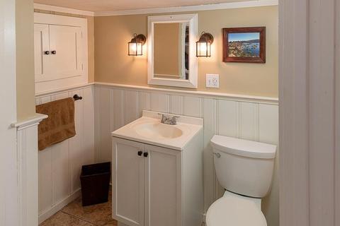 4 Donegal Cir, Danvers, MA 01923 photo 11