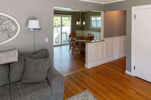 4 Donegal Cir, Danvers, MA 01923 photo 9