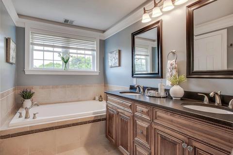 168 Wakefield St, Reading, MA 01867 photo 32