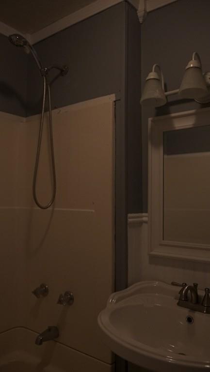 176 Eddy St, Springfield, MA 01104 photo 7