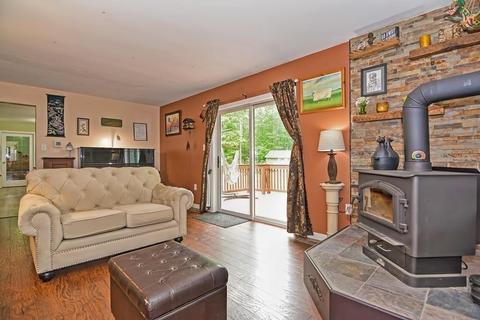 173 Webster St, Douglas, MA 01516 photo 11