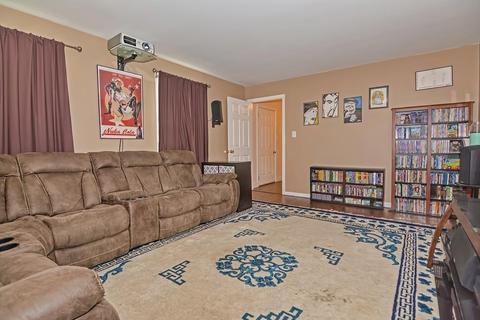 173 Webster St, Douglas, MA 01516 photo 15
