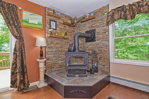 173 Webster St, Douglas, MA 01516 photo 12
