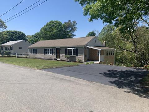 7 Van Bummel Rd, Bourne, MA 02532 photo 3