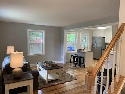 44 Arden St, Springfield, MA 01118 photo 3