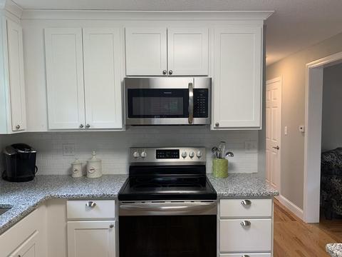 44 Arden St, Springfield, MA 01118 photo 12