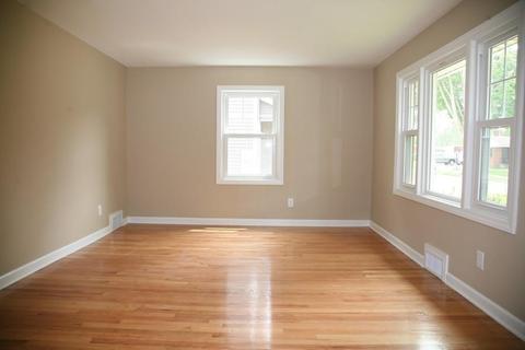 67 Chilson St, Springfield, MA 01118 photo 5