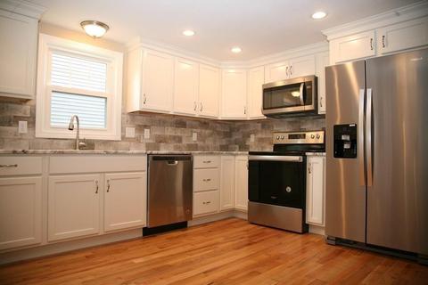 67 Chilson St, Springfield, MA 01118 photo 2