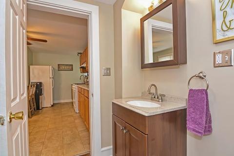 148 Thomas St, Fall River, MA 02723 photo 12
