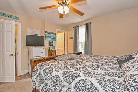 148 Thomas St, Fall River, MA 02723 photo 25