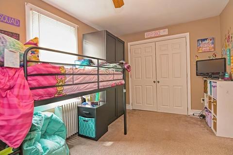 148 Thomas St, Fall River, MA 02723 photo 30