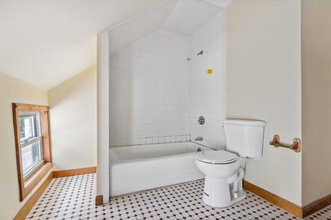 558 2nd St, Fall River, MA 02721 photo 10