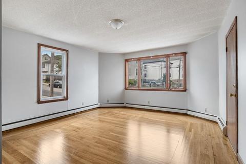 558 2nd St, Fall River, MA 02721 photo 33