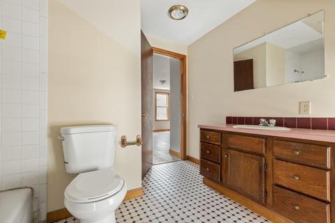 558 2nd St, Fall River, MA 02721 photo 9