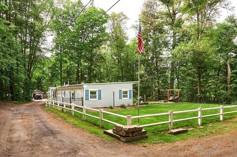1 Ranch Ln, Easthampton, MA 01027 photo 3