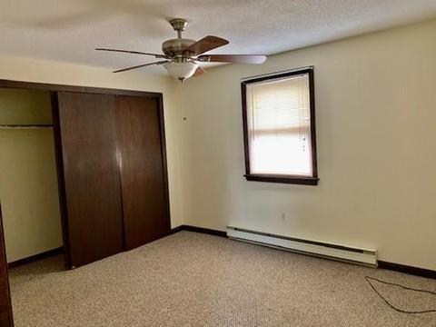 477 Britton St, Chicopee, MA 01020 photo 20
