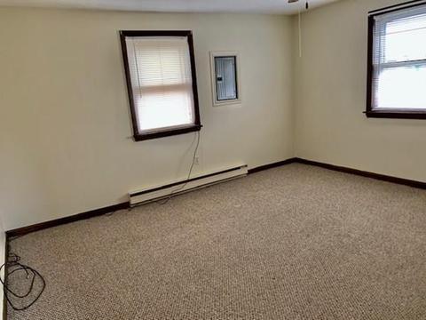 477 Britton St, Chicopee, MA 01020 photo 21