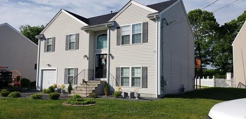 1060 Laurel, Fall River, MA 02721 photo 4