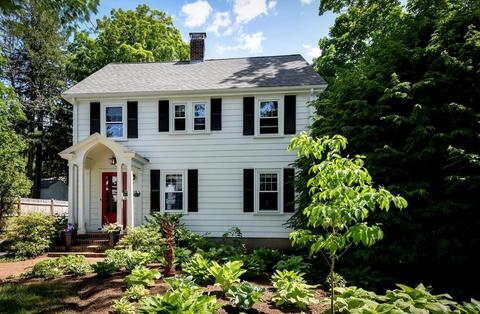 77 Kellogg St, Framingham, MA 01701 photo 2