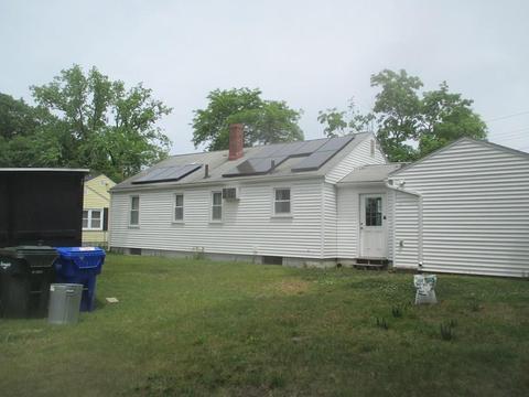 58 Glencoe St, Springfield, MA 01104 photo 6