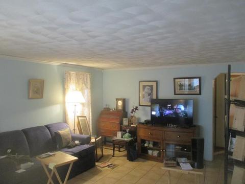 58 Glencoe St, Springfield, MA 01104 photo 10