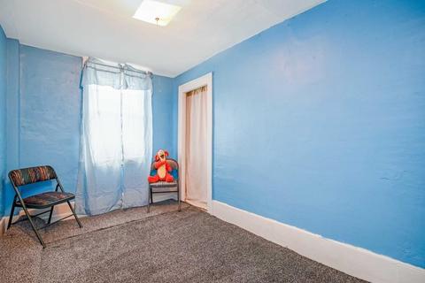49 Armory St, Springfield, MA 01105 photo 20