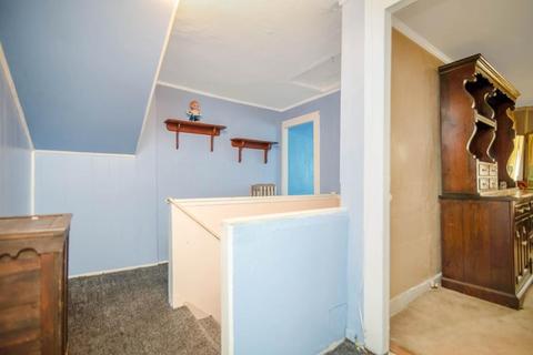 49 Armory St, Springfield, MA 01105 photo 16