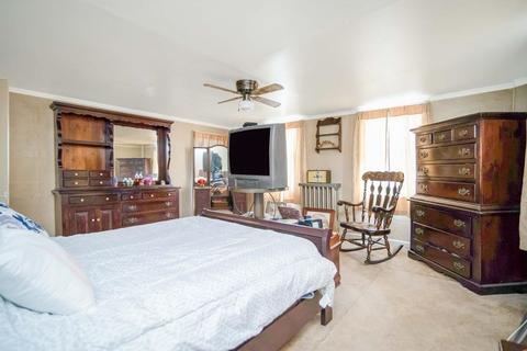 49 Armory St, Springfield, MA 01105 photo 19