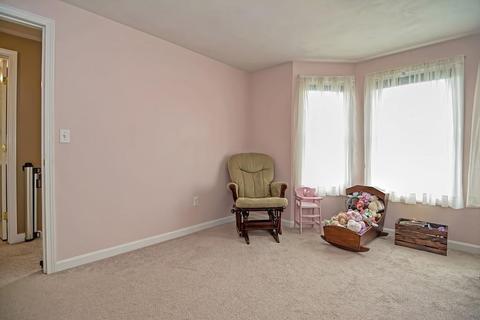 8 Lilac Ln, Worcester, MA 01607 photo 32