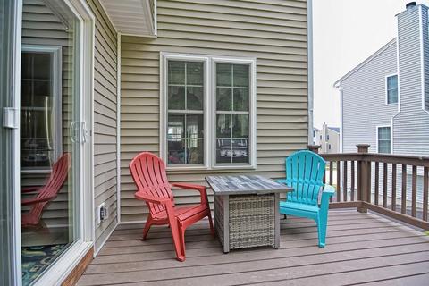 8 Lilac Ln, Worcester, MA 01607 photo 5