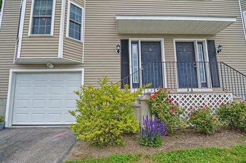 8 Lilac Ln, Worcester, MA 01607 photo 3