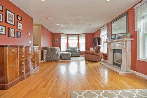 8 Lilac Ln, Worcester, MA 01607 photo 7