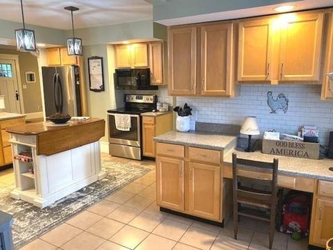 79 Ely Ave, West Springfield, MA 01089 photo 20