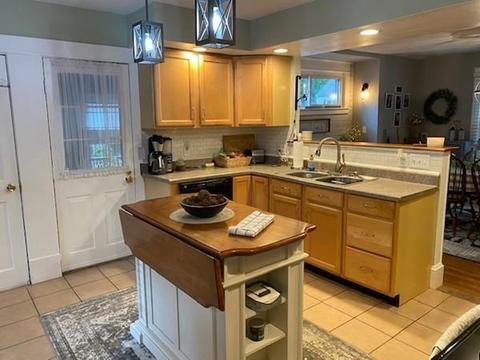 79 Ely Ave, West Springfield, MA 01089 photo 22