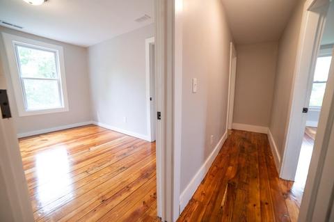 10 E Green St, Easthampton, MA 01027 photo 24
