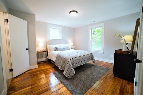 10 E Green St, Easthampton, MA 01027 photo 18