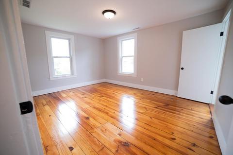 10 E Green St, Easthampton, MA 01027 photo 23