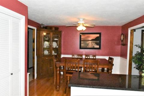 25 Merrill Dr, Atkinson, NH 03811 photo 4