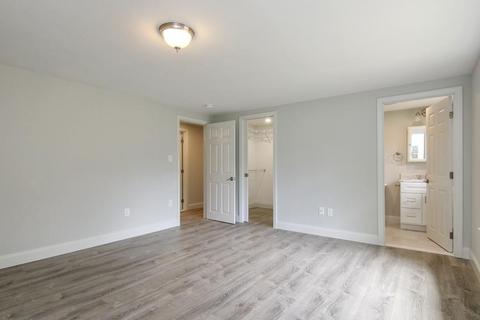47 Fearing Hill Rd, Wareham, MA 02576 photo 8
