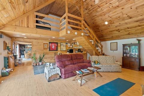 77 Shepardson Rd, Warwick, MA 01378 photo 6