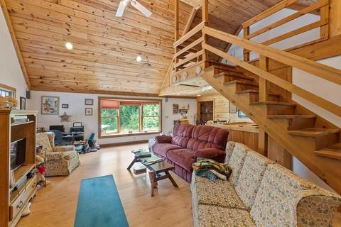 77 Shepardson Rd, Warwick, MA 01378 photo 7