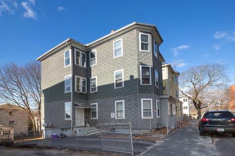 7 Lund St, Worcester, MA 01607 photo 3