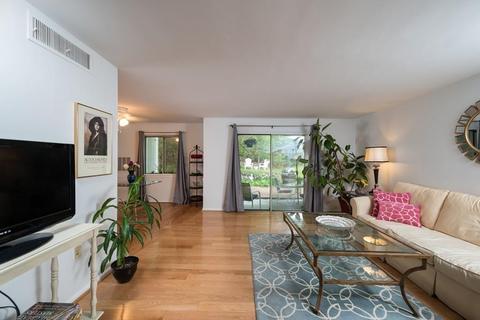 13 Beals Cove Rd #B, Hingham, MA 02043 photo 2