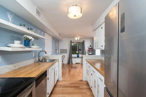 13 Beals Cove Rd #B, Hingham, MA 02043 photo 6