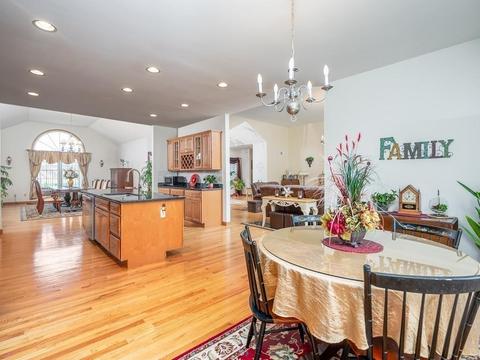 187 Lake Ave, Fall River, MA 02721 photo 14