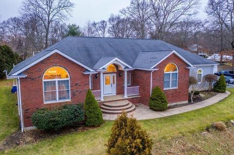 187 Lake Ave, Fall River, MA 02721 photo 41