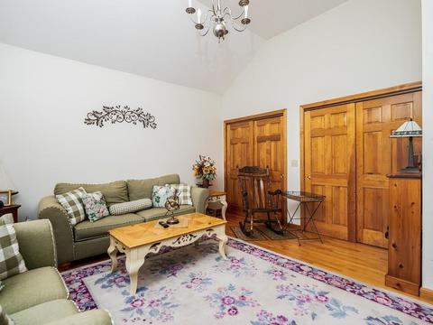 187 Lake Ave, Fall River, MA 02721 photo 26