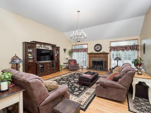 187 Lake Ave, Fall River, MA 02721 photo 15