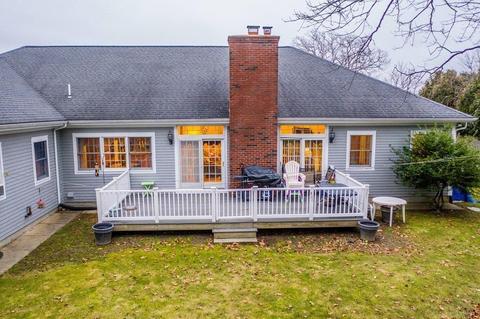 187 Lake Ave, Fall River, MA 02721 photo 32